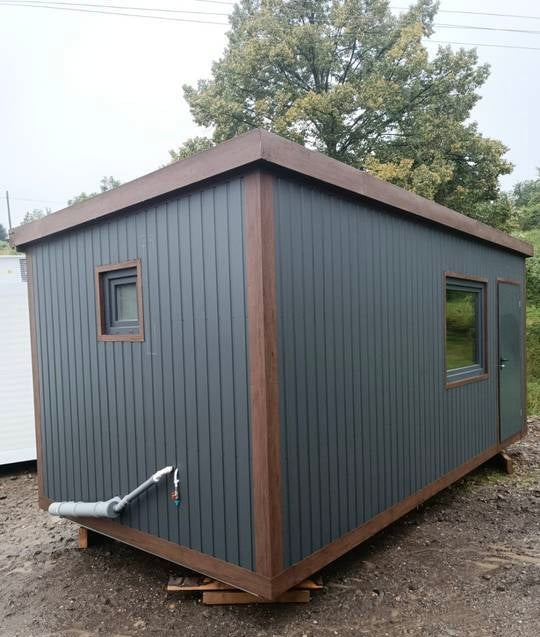 CONTENEDOR DE OFICINA CON BANO 6x3M