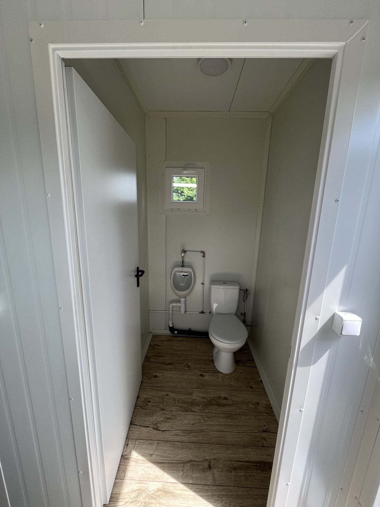 CONTENEDOR SANITARIO 4 X 3 X 2,9 M