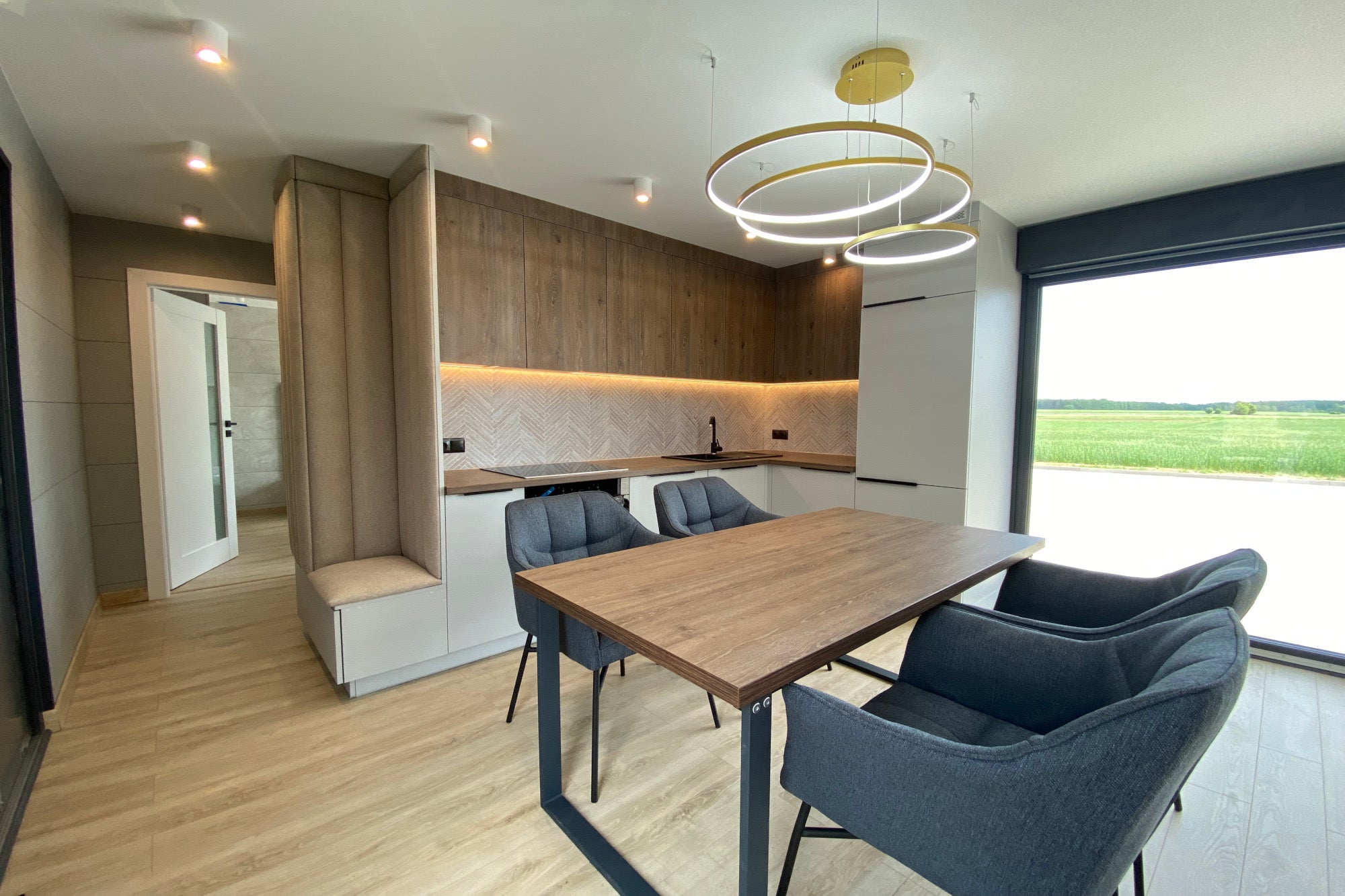 CASA CONTENEDOR MODELO TERRABOX 100 (12,2 X 4,5 M)