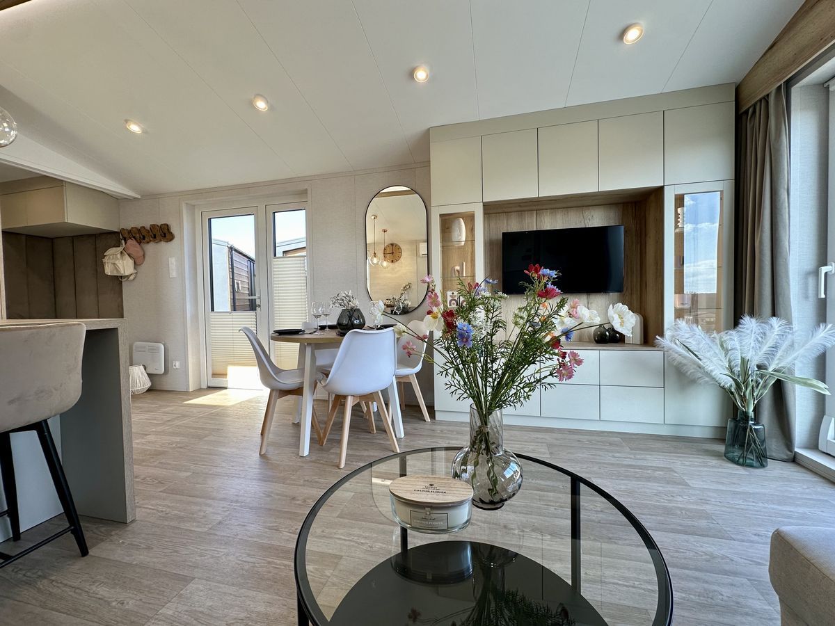 CASA MÓVIL EMERALD 12,90 X 4,13 MT