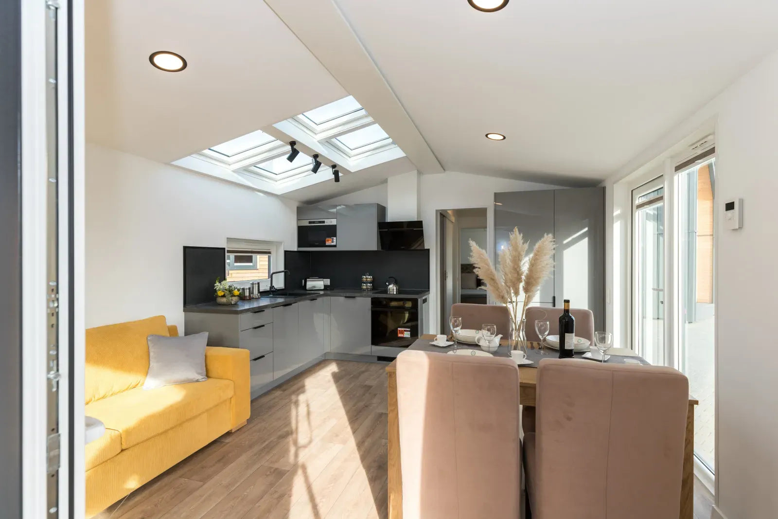 CASA MÓVIL CAPRI LUXURIOR