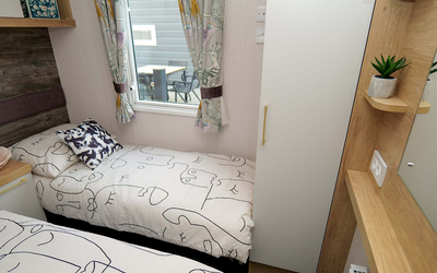 CASA MÓVIL SWIFT BORDEAUX (11 X 3,7 M)