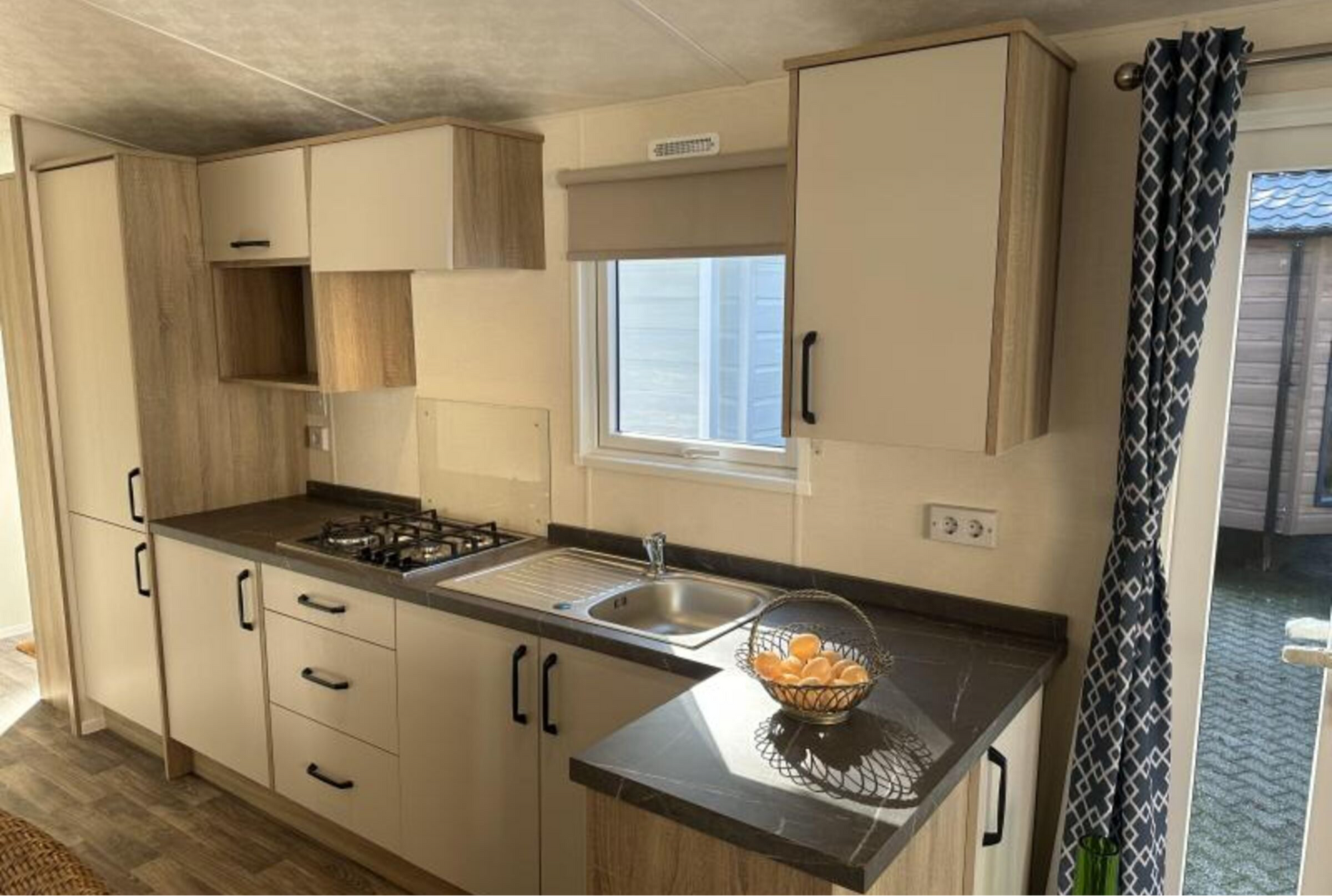 CASA MÓVIL SALVIO (10X3,70 MT)