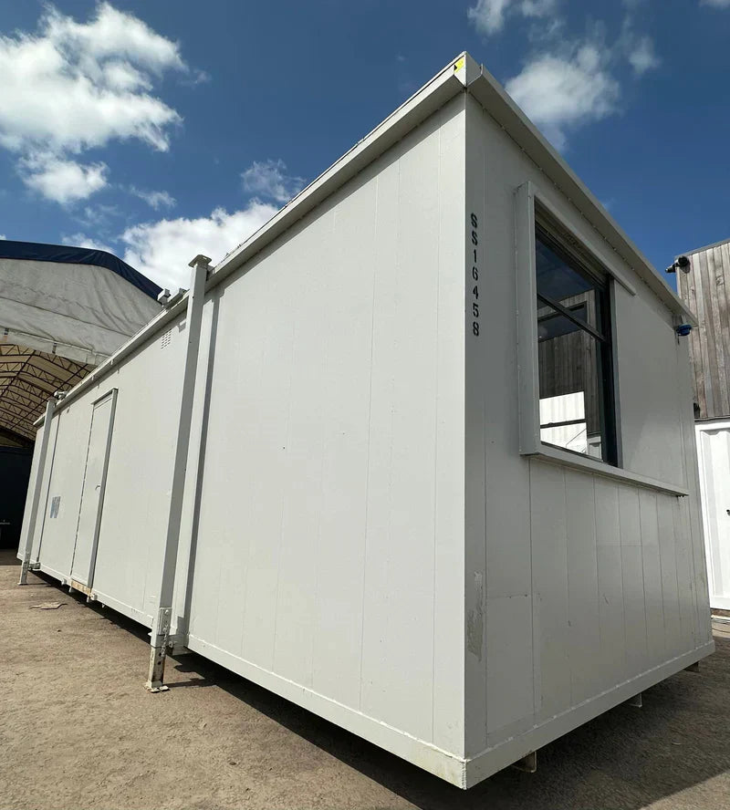 CONTENEDOR DE OFICINA DE 9,7 x 3 M - USADO