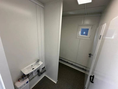 CONTENEDOR SANITARIO CON MULTIPLES UNIDADES