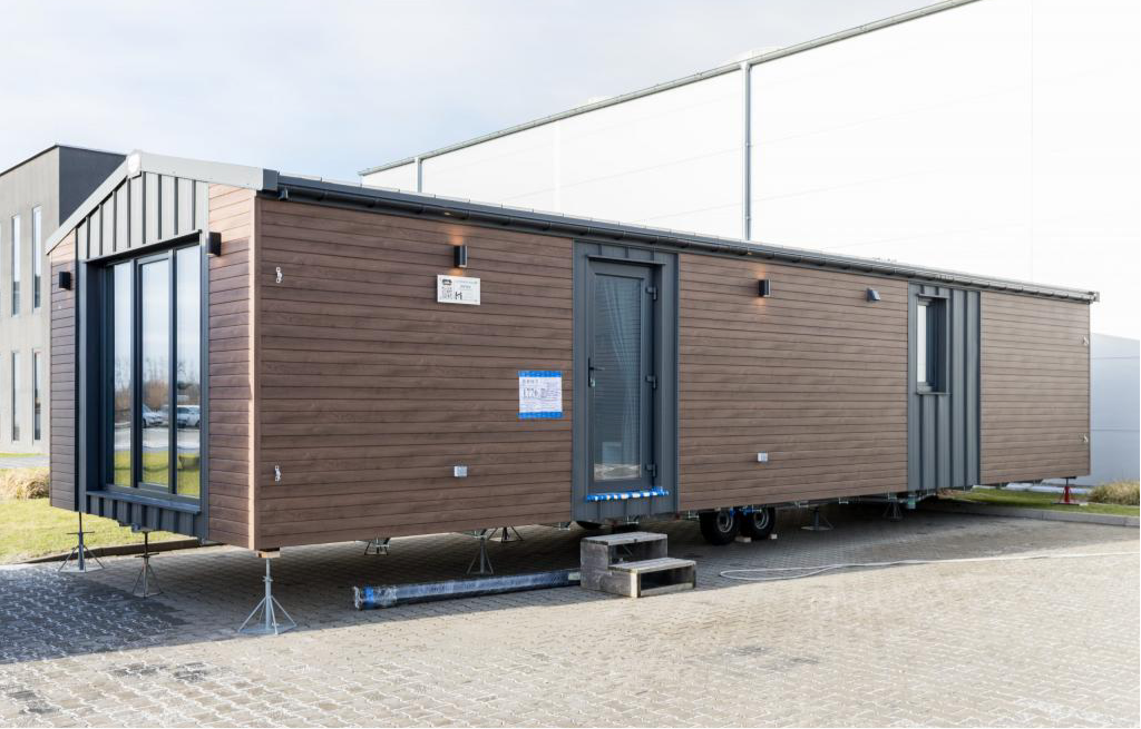 CASA MOVIL MALDIVES LODGE (15,125 X 6 M)