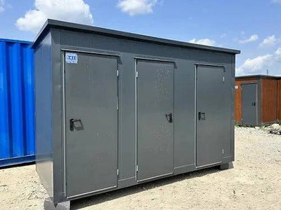 CONTENEDOR SANITARIO CON 3 CABINAS