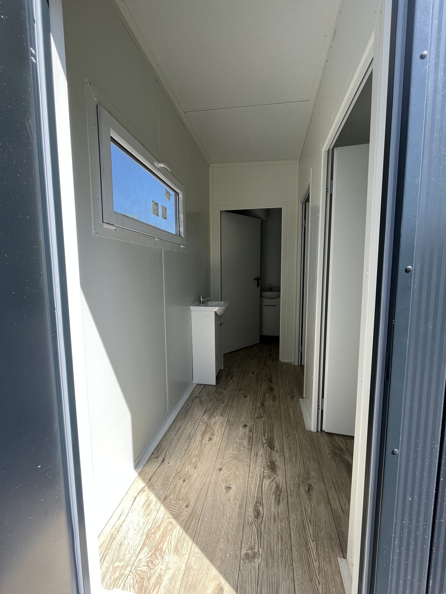 CONTENEDOR SANITARIO 4 X 3 X 2,9 M