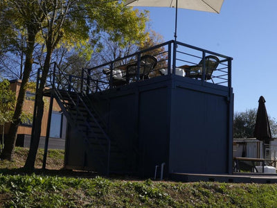 CAFETERÍA CONTENEDOR CON PORCHE Y TERRAZA