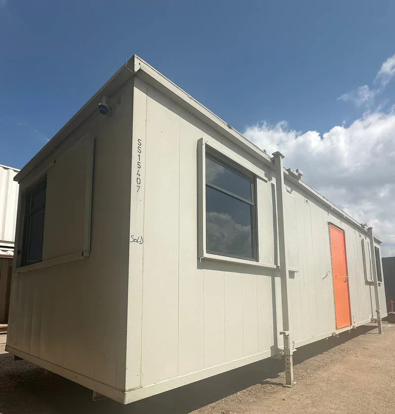 CONTENEDOR OFICINA 9,7 X 3 M