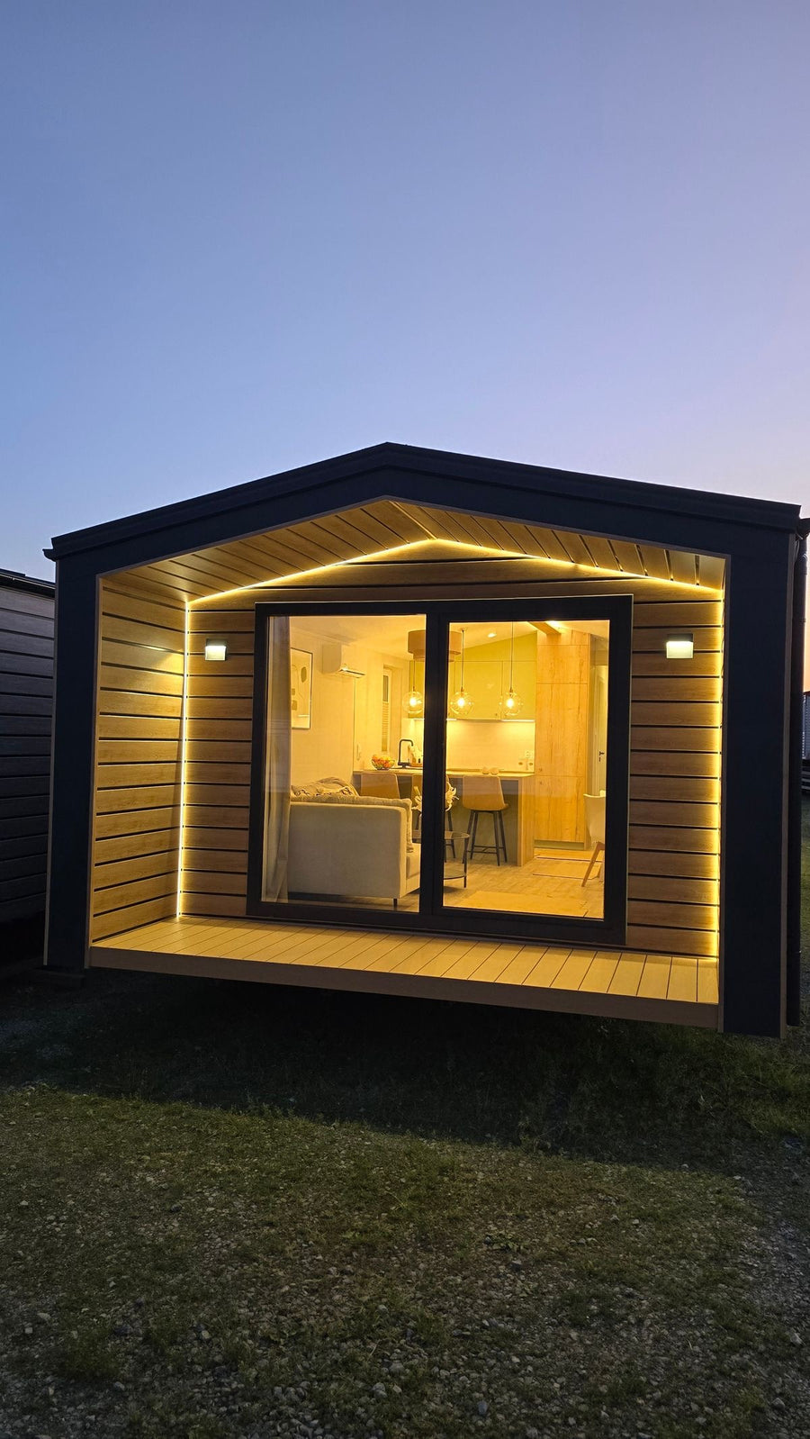 CASA BERYL SHADOW TURNER CHÊNE MALT 14M X 4,13 M