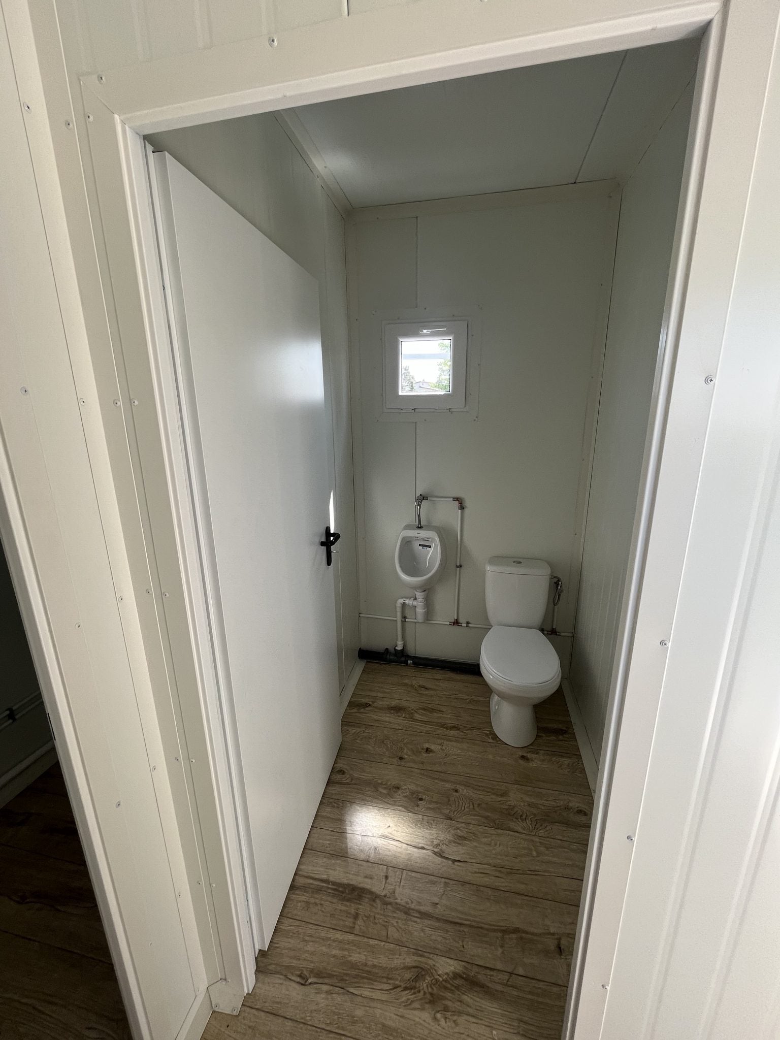 CONTENEDOR SANITARIO 4 X 3 X 2,9 M