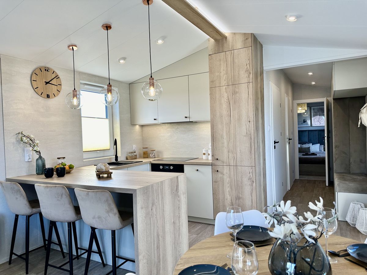 CASA MÓVIL EMERALD 12,90 X 4,13 MT