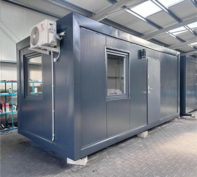 CONTENEDOR DE OFICINA CON BAÑO Y WC 6 x 2,5