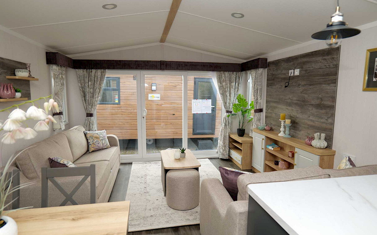 CASA MÓVIL SWIFT BORDEAUX (11 X 3,7 M)