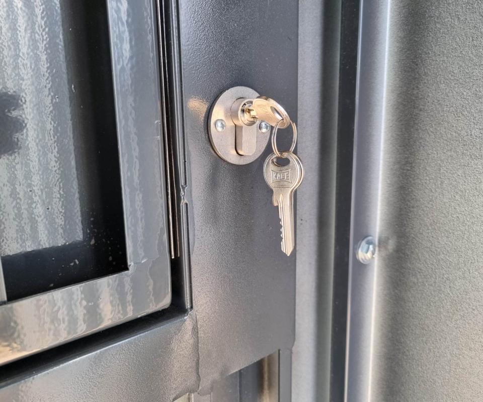 CONTENEDOR DE BAR 2 x 2 M