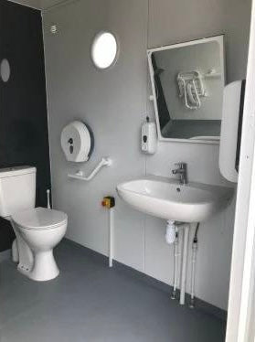 BUNGALOW SANITARIO PMR MORGAN CON DUCHAS