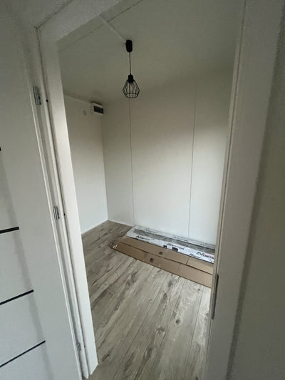 CONTENEDOR HABITABLE 8,0 X 3,0 M