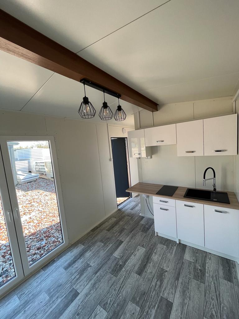 CONTENEDOR HABITABLE 7,0 X 3,0 M