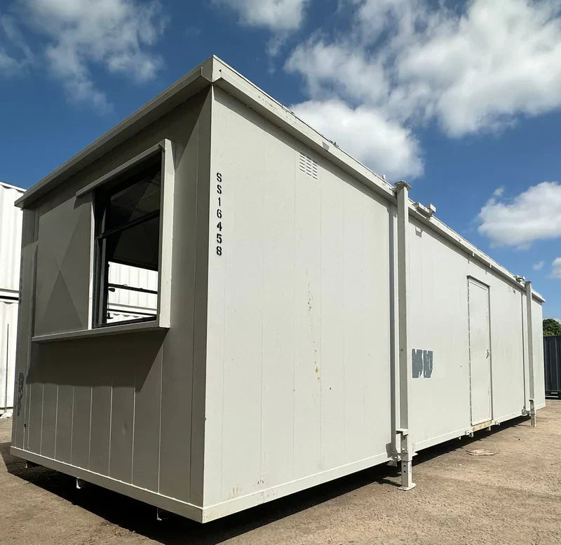 CONTENEDOR DE OFICINA DE 9,7 x 3 M - USADO