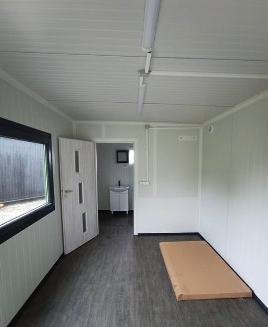 CONTENEDOR DE OFICINA CON BANO 6x3M