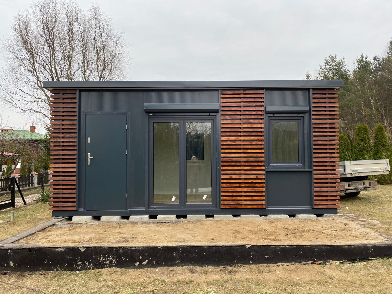 CONTENEDOR HABITABLE 6,0 X 3,0 M