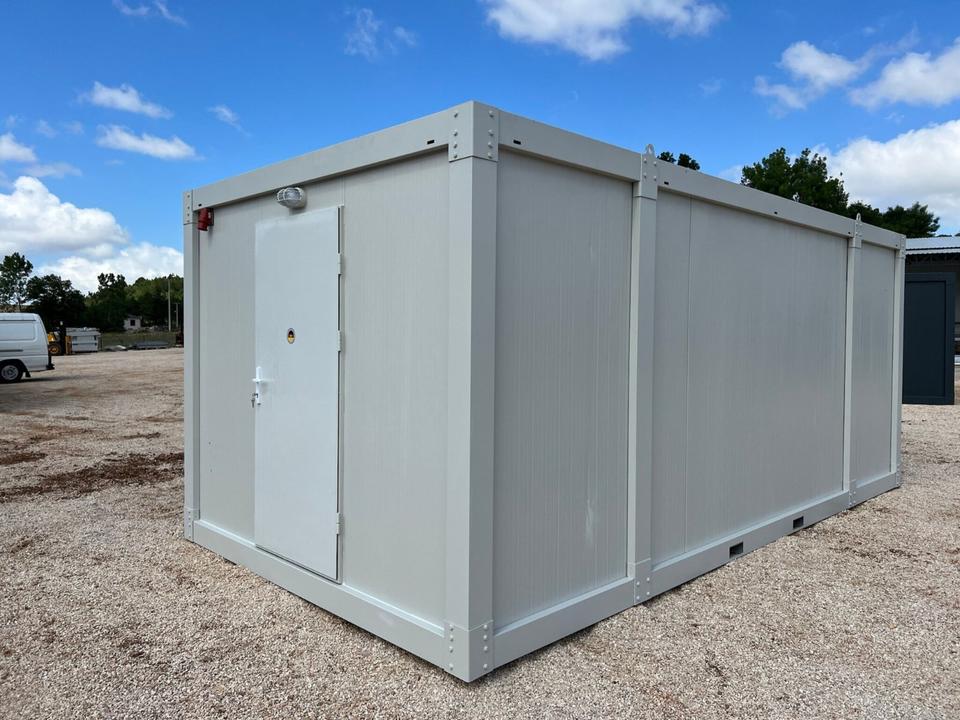 CONTENEDOR DE OFICINA MODELO CASA DE CRISTAL