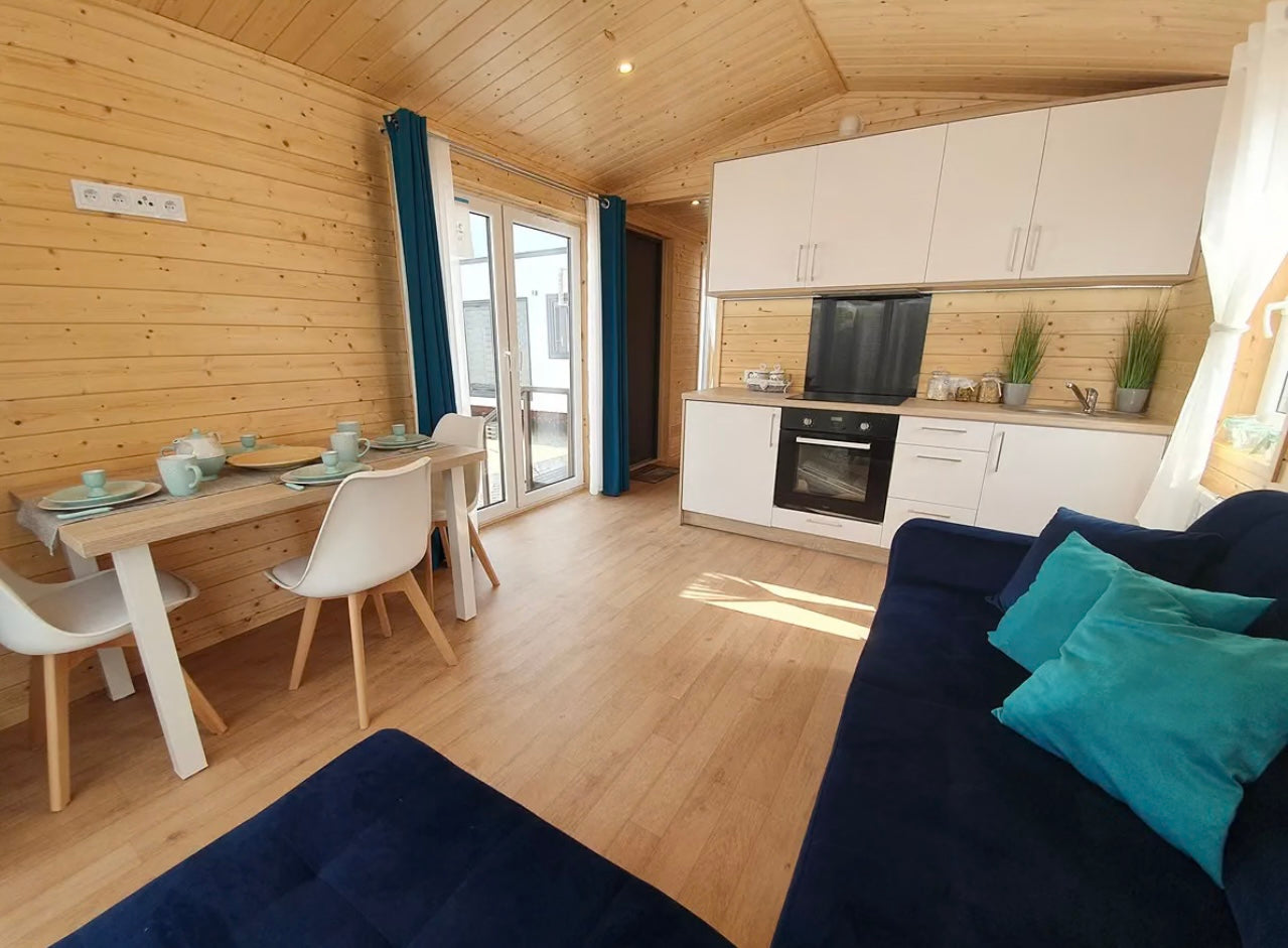 CASA MÓVIL SAMOS 35 M2 (10 X 3,5 M)