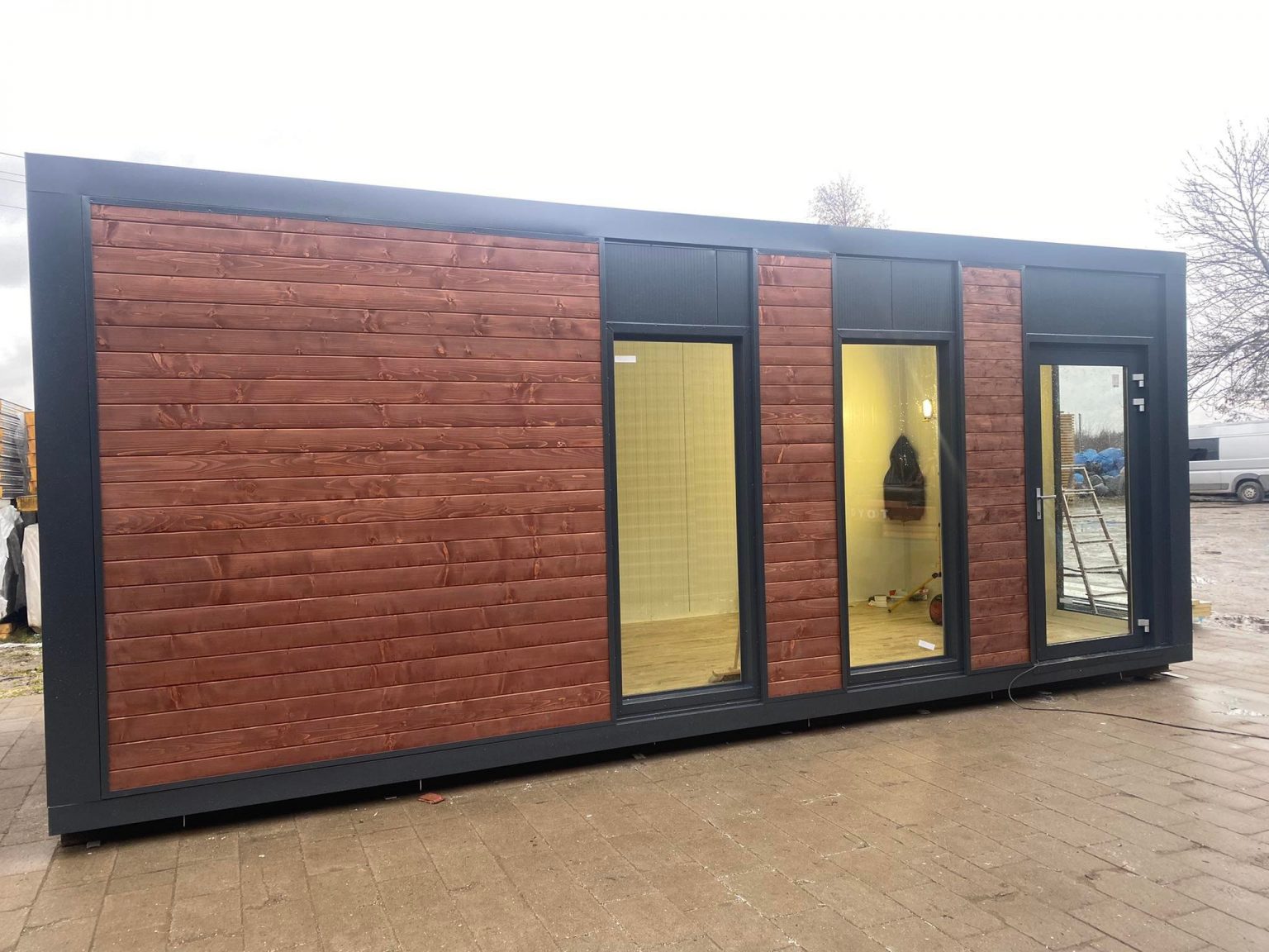 CONTENEDOR DE OFICINA 7,0 X 3,0 M