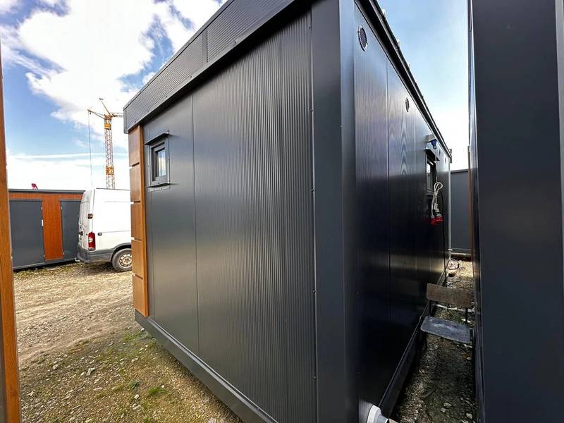 CONTENEDOR SANITARIO CON MULTIPLES UNIDADES