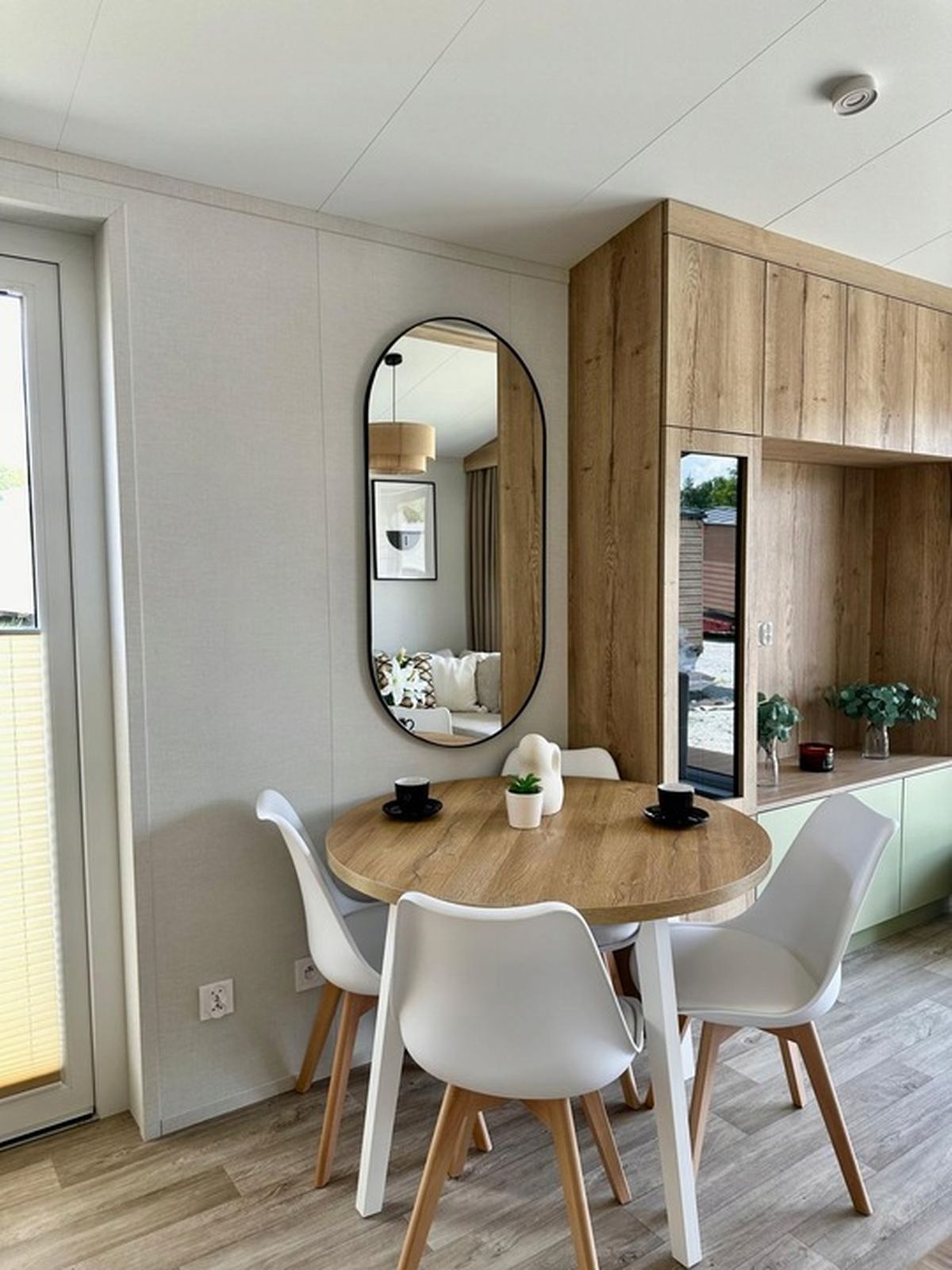 CASA BERYL SHADOW TURNER CHÊNE MALT 14M X 4,13 M