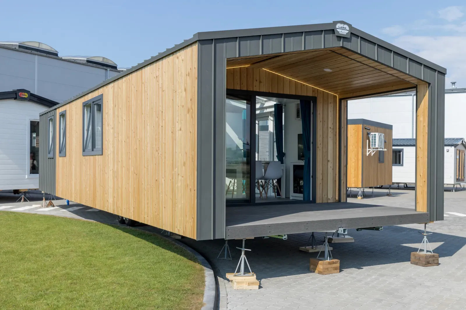 CASA MÓVIL CAPRI LUXURIOR