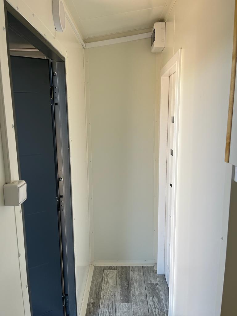 CONTENEDOR HABITABLE 7,0 X 3,0 M