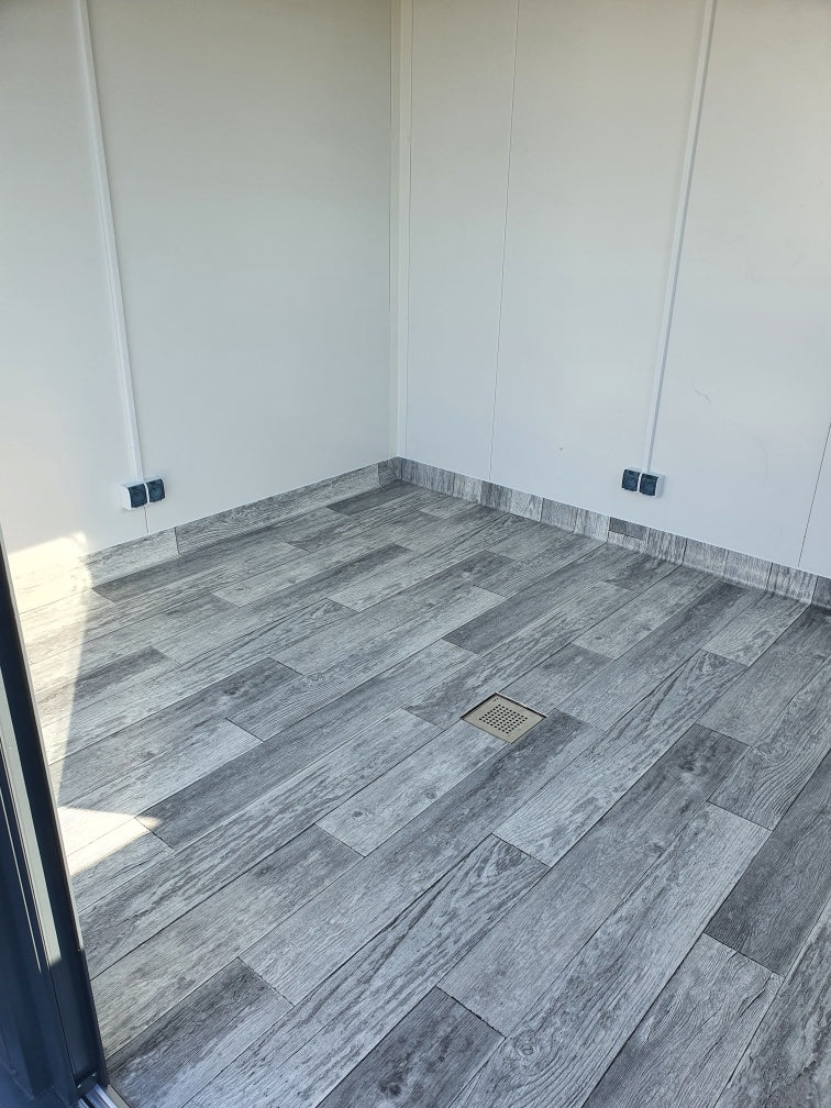 CONTENEDOR DE OFICINA 3,0 X 2,5 M