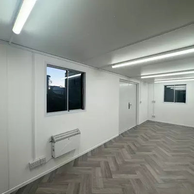 CONTENEDOR DE OFICINA DE 24 PIES